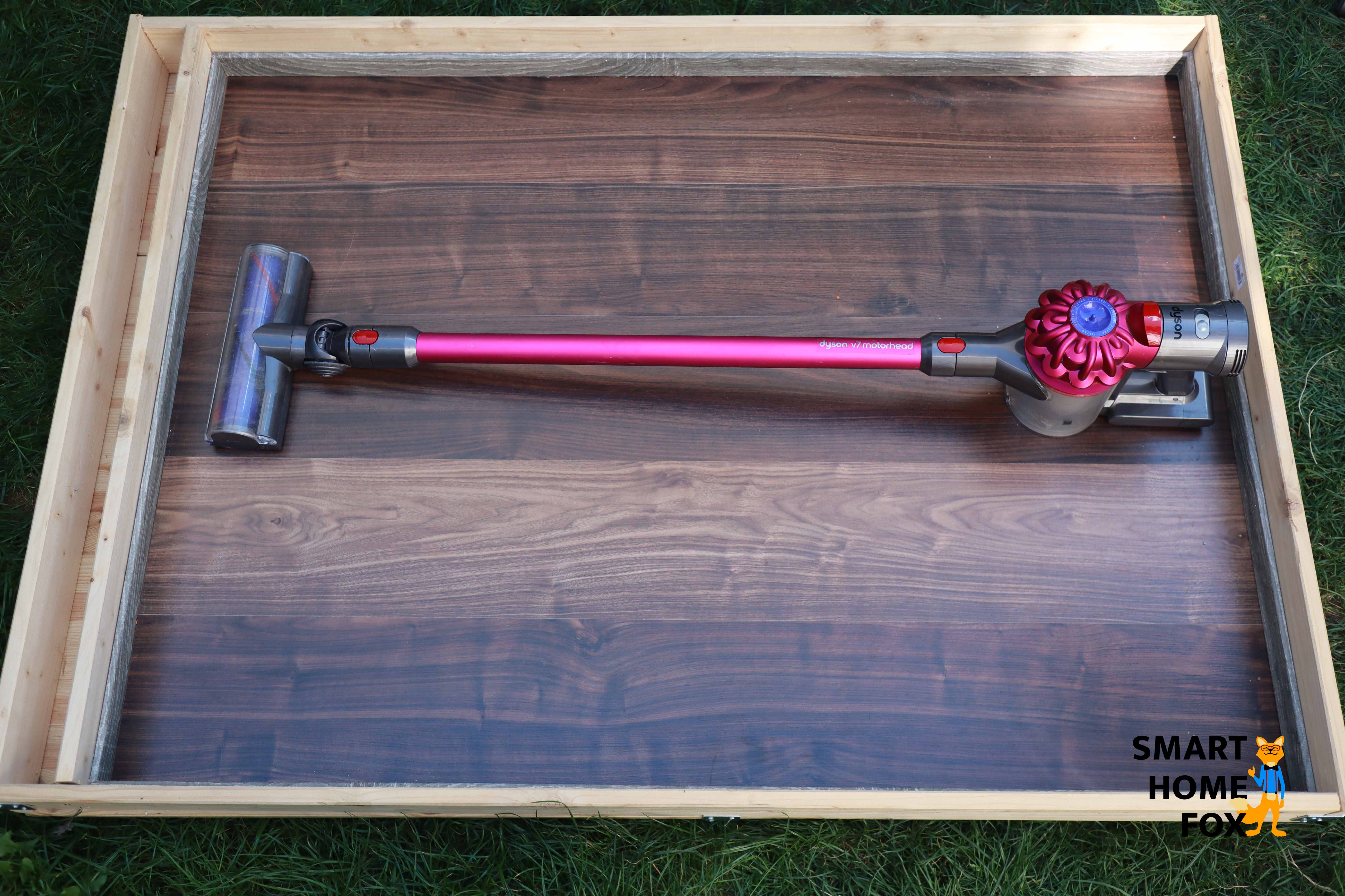 Full overview of the Dyson V7